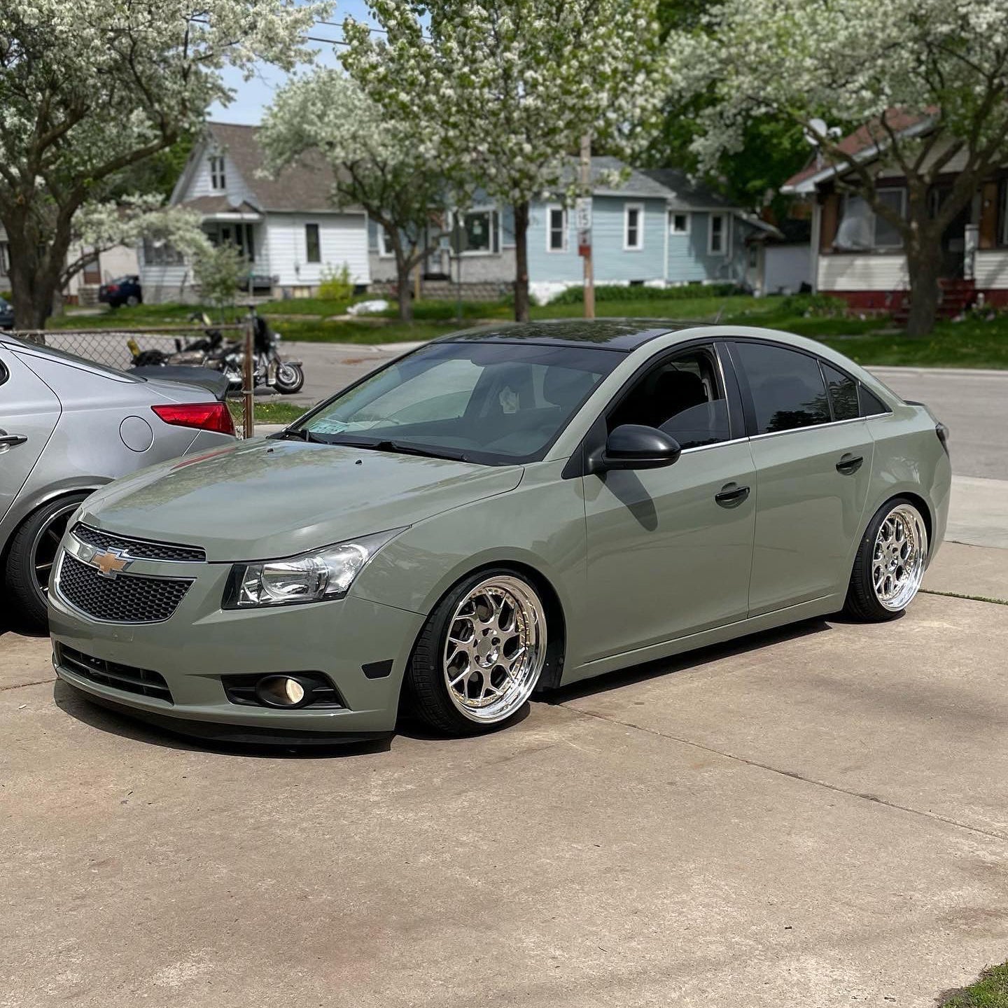 Super Glossy Khaki Green Vinyl Wrap