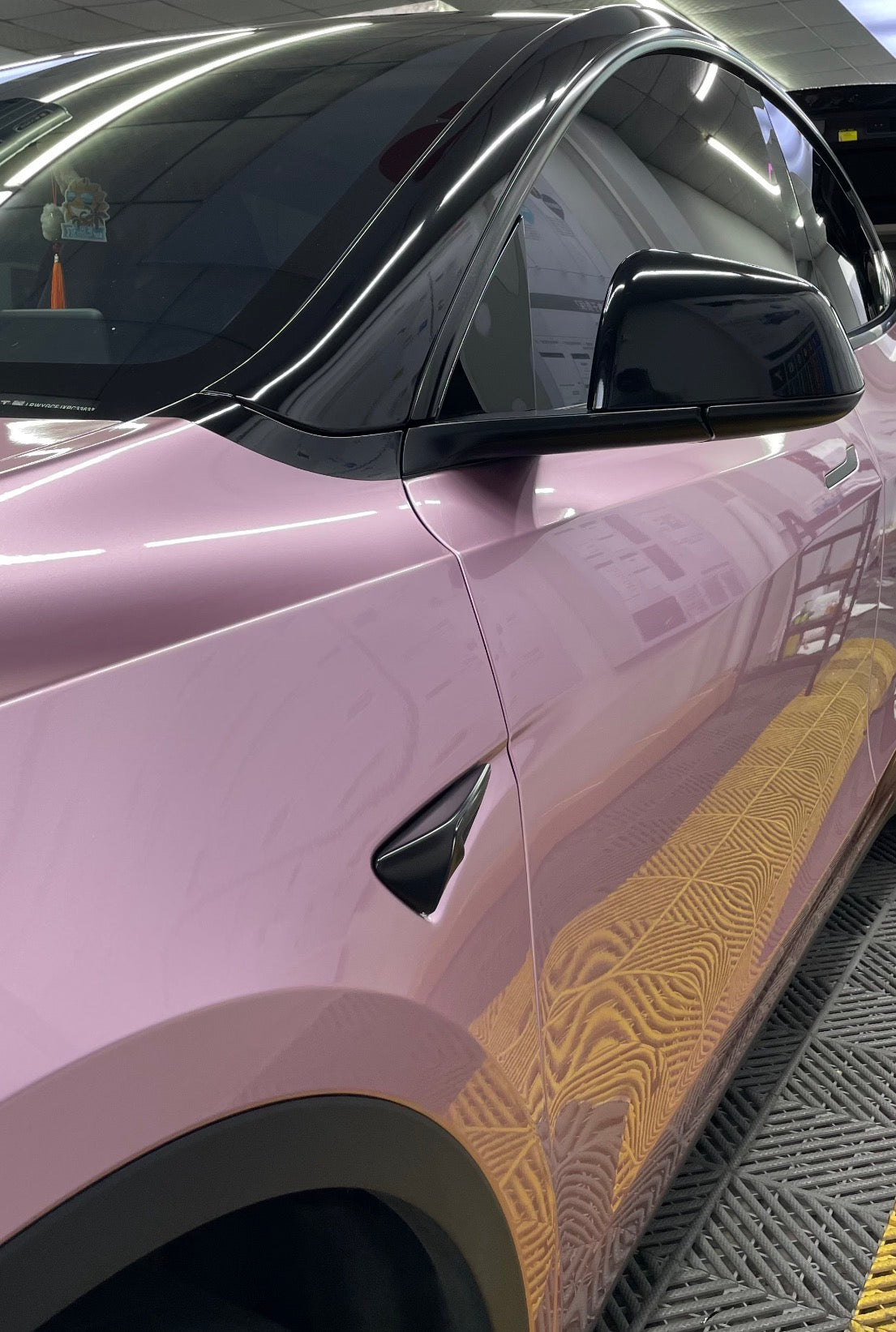 Glossy Metallic Passion Pink Vinyl Wrap