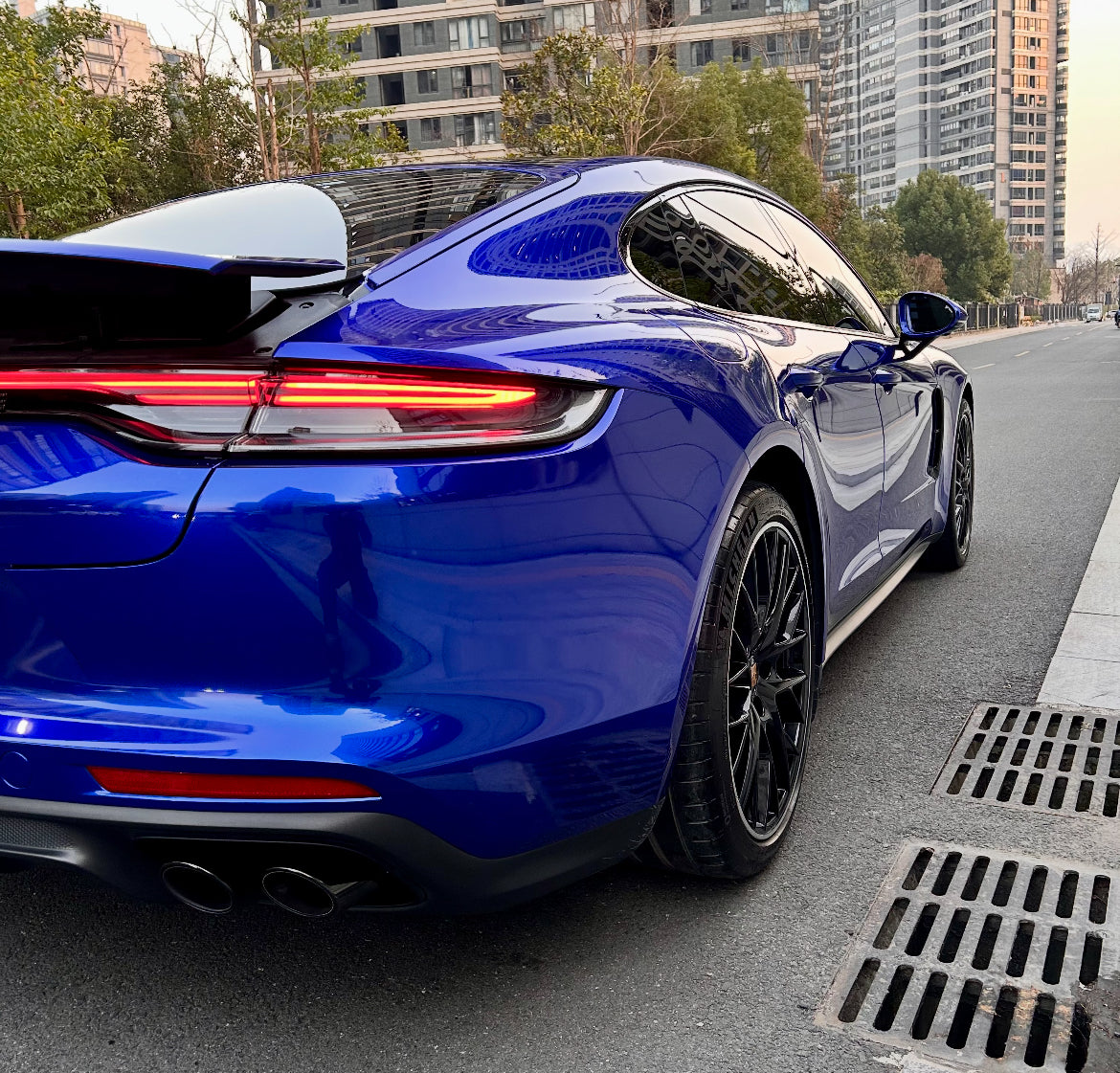 Glossy Metallic Cobalt Blue Vinyl Wrap