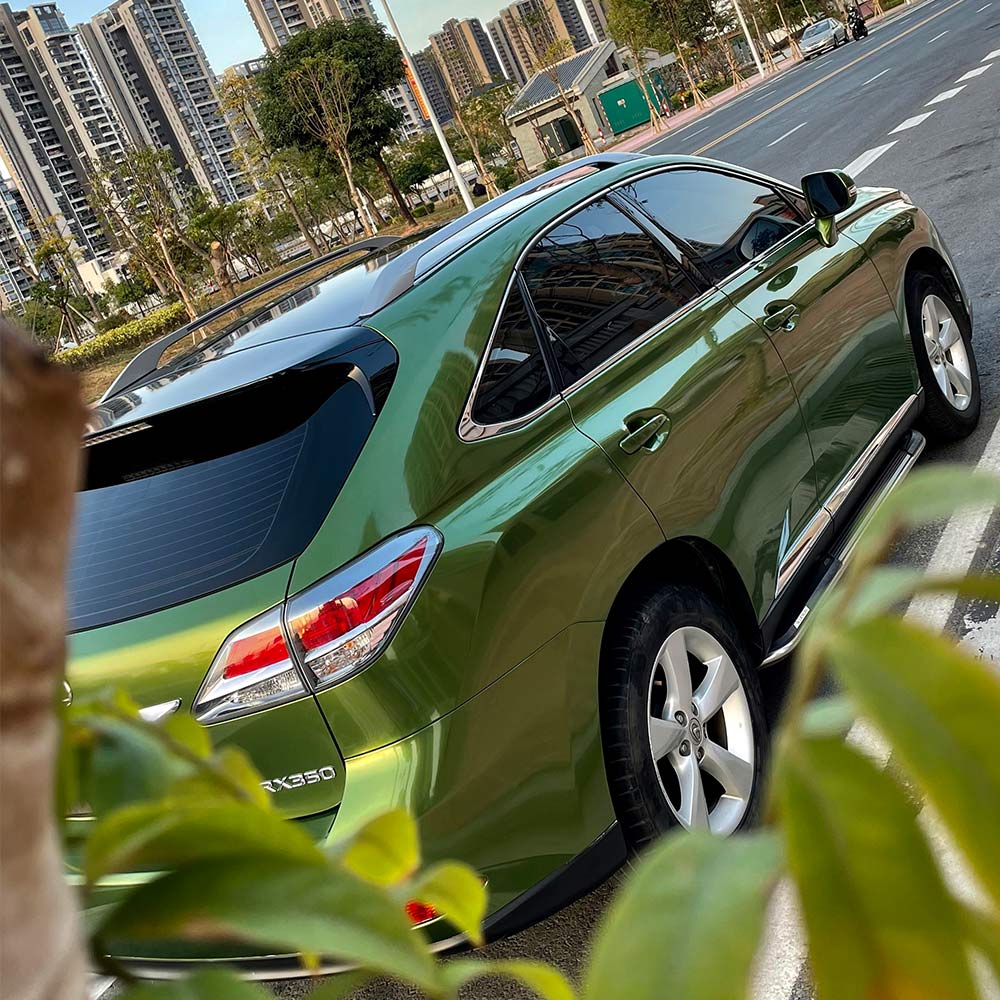 Glossy Metallic Mamba Green Vinyl Wrap